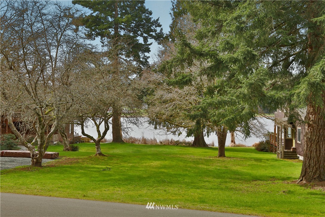 6 South Apollo Road Langley, WA 98260 - Photo 3 of 16 Gallery Image 3