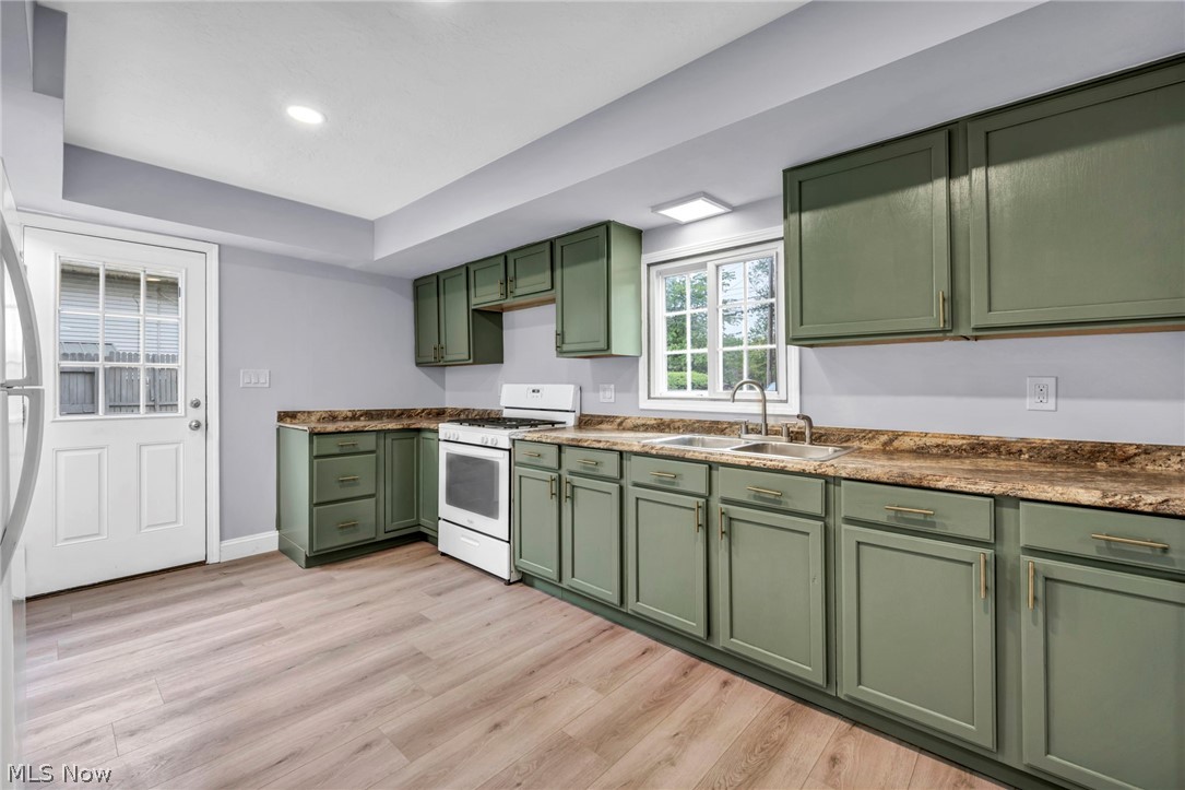 5949 Jaycox Road North Ridgeville, OH 44039 - Photo 12 of 30 Gallery Image 12