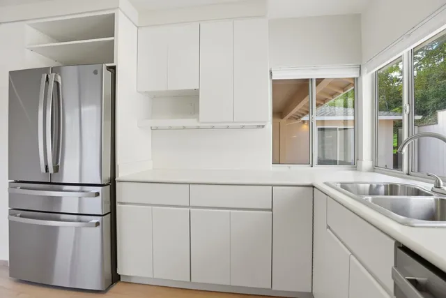 $5,500 | 3300 El Sobrante Street, San Mateo, CA 94403