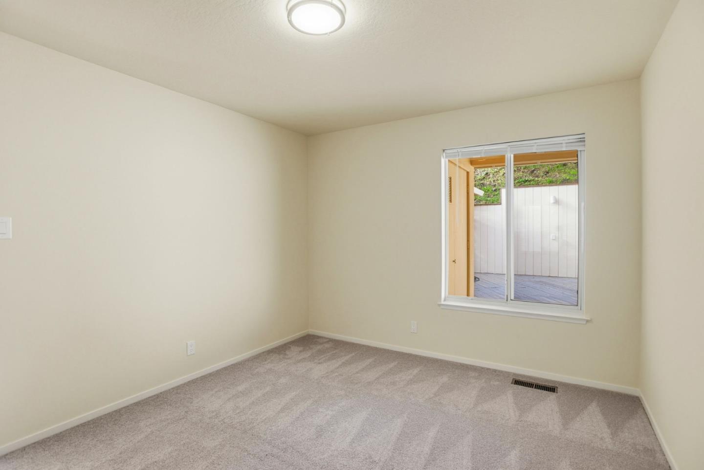 3300 El Sobrante Street San Mateo, CA 94403 - Photo 28 of 48