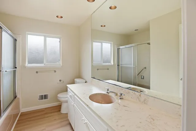 $5,500 | 3300 El Sobrante Street, San Mateo, CA 94403