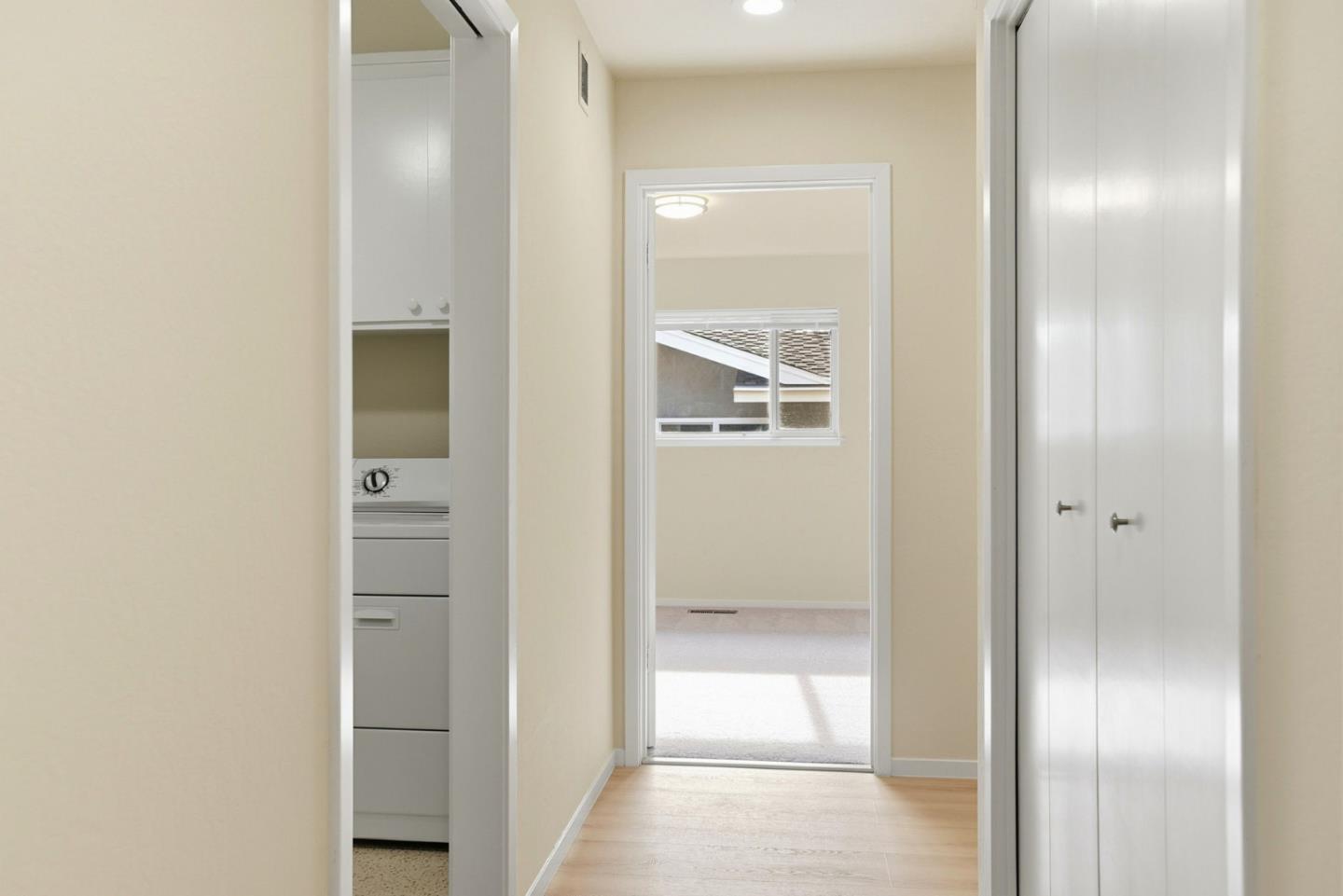 3300 El Sobrante Street San Mateo, CA 94403 - Photo 38 of 48