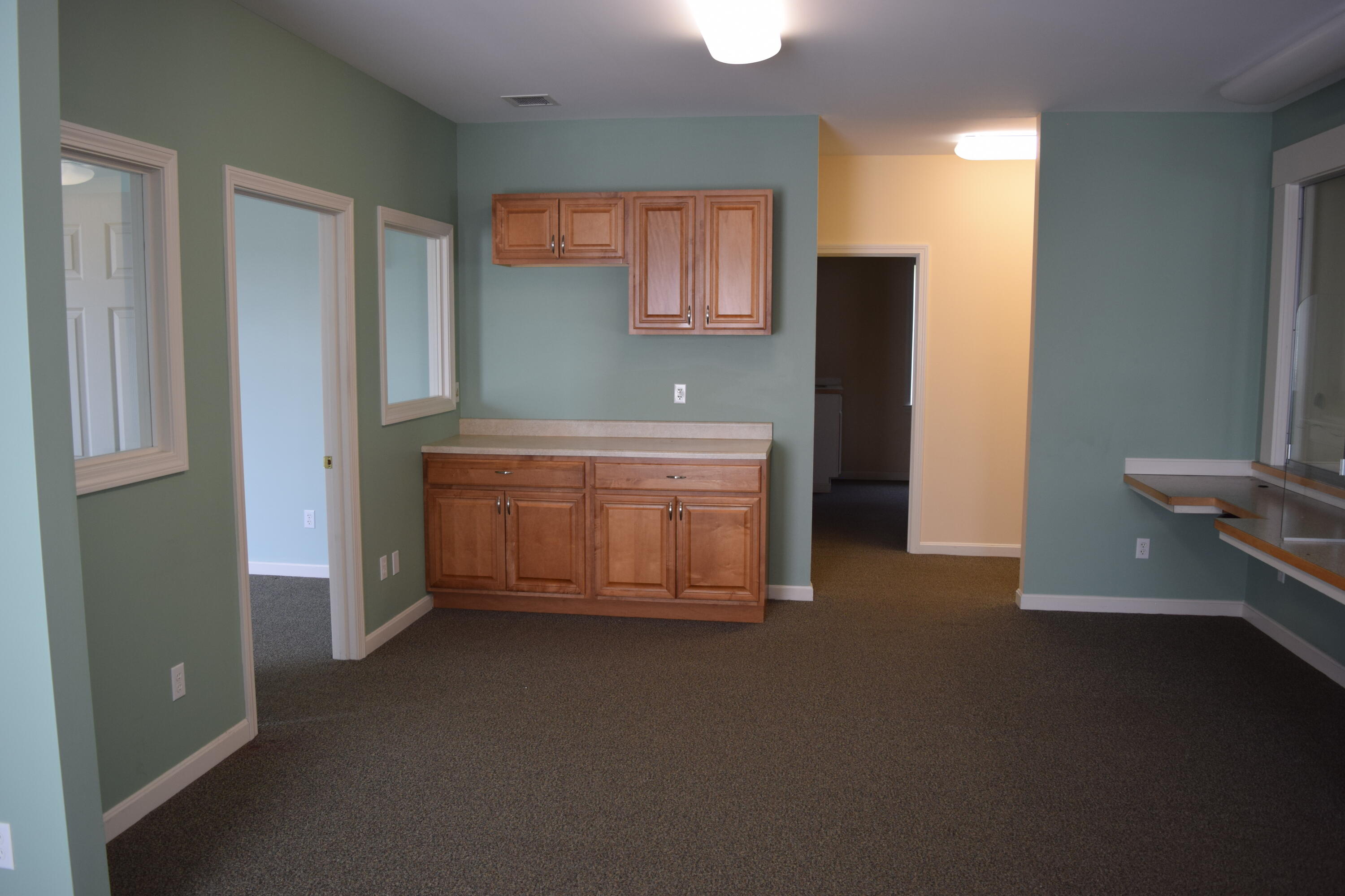 77 Beechland Road Ellsworth, ME 04605 - Photo 4 of 25 DSC_0258