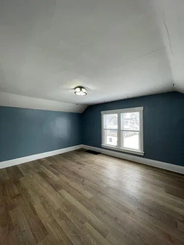 $299,900 | 509 Oak Street, Kalamazoo, MI 49007