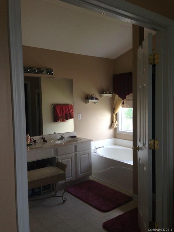 11523 Erwin Ridge Avenue Charlotte, NC 28213 - Photo 9 of 20
