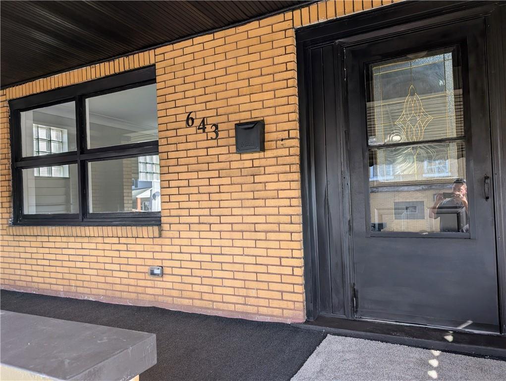 643 Indiana Avenue Glassport, PA 15045 - Photo 3 of 32 a view of front door of house