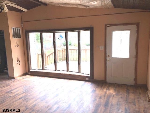 329 Gooseberry Road Millville, NJ 08332 - Photo 4 of 24 Gallery Image 4