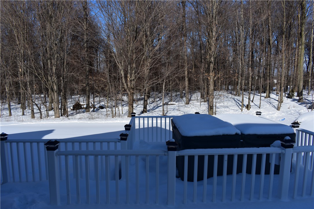 230 Woodsview Drive Webster, NY 14580 - Photo 13 of 45