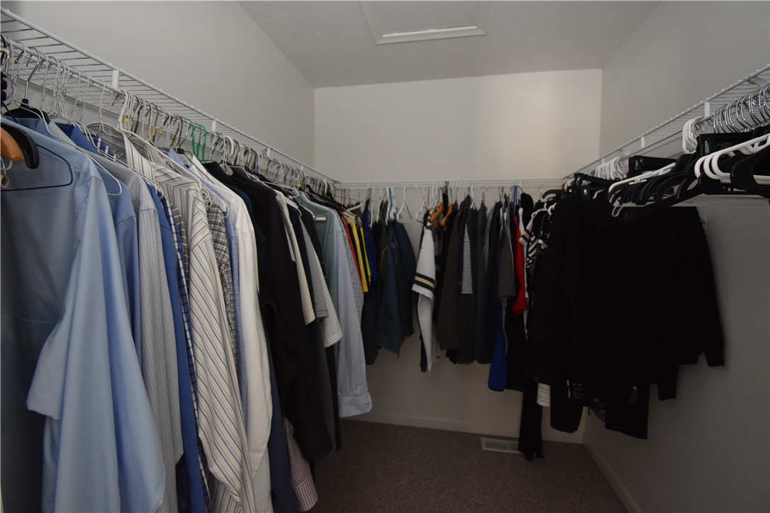 230 Woodsview Drive Webster, NY 14580 - Photo 35 of 45