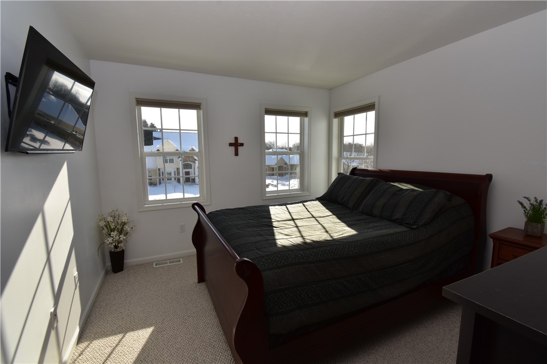 230 Woodsview Drive Webster, NY 14580 - Photo 44 of 45