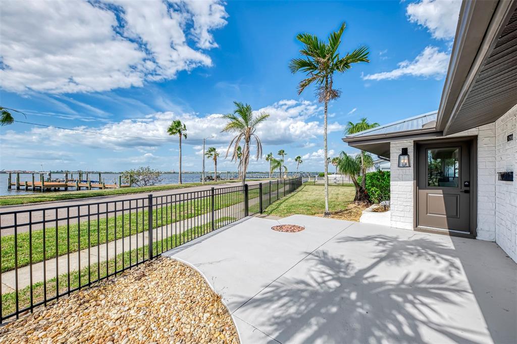 1822 Riverside Drive East Bradenton, FL 34208 - Photo 7 of 46 a view of a backyard with a patio