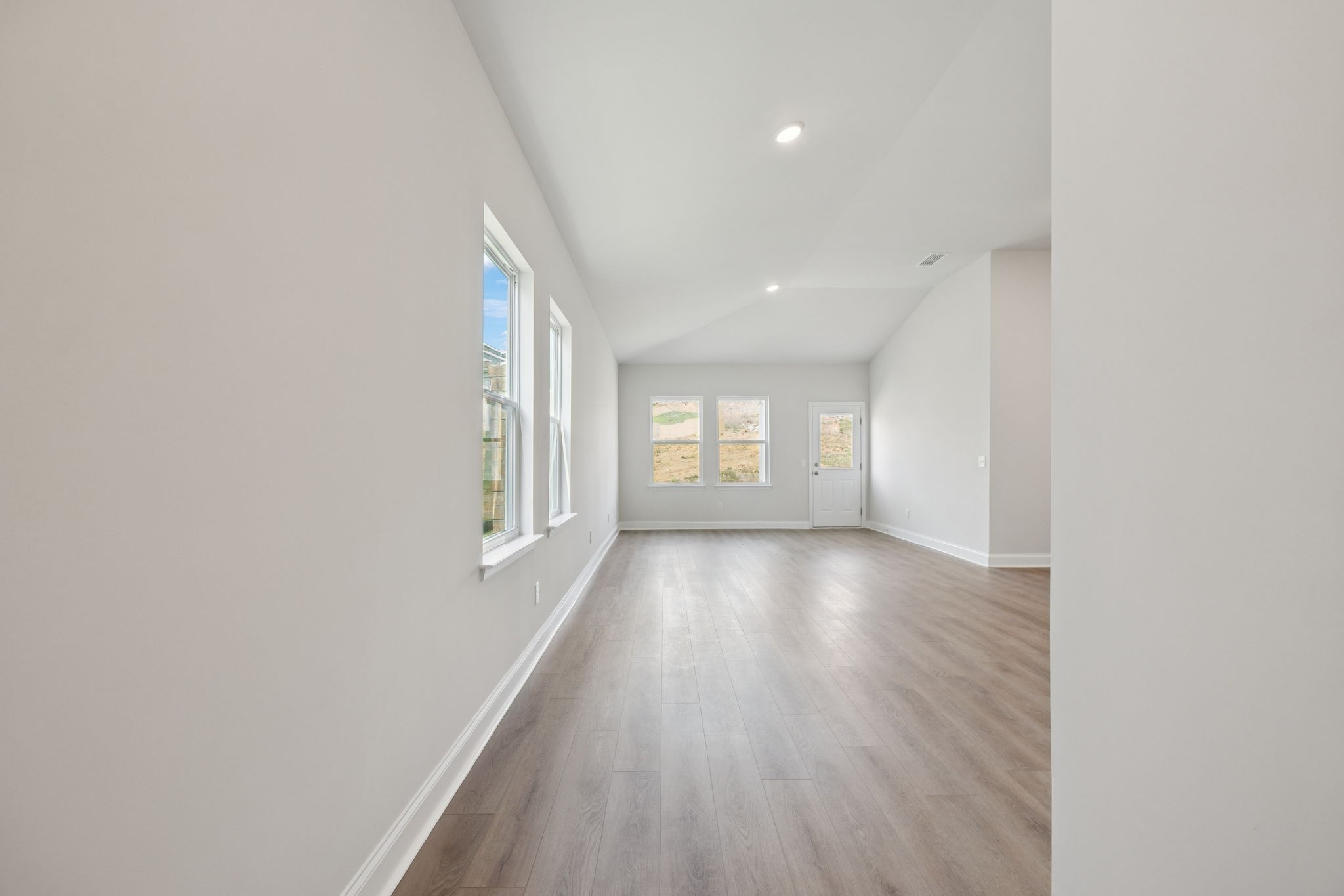 216 Limestone Way Lebanon, TN 37087 - Photo 7 of 58 Gallery Image 7