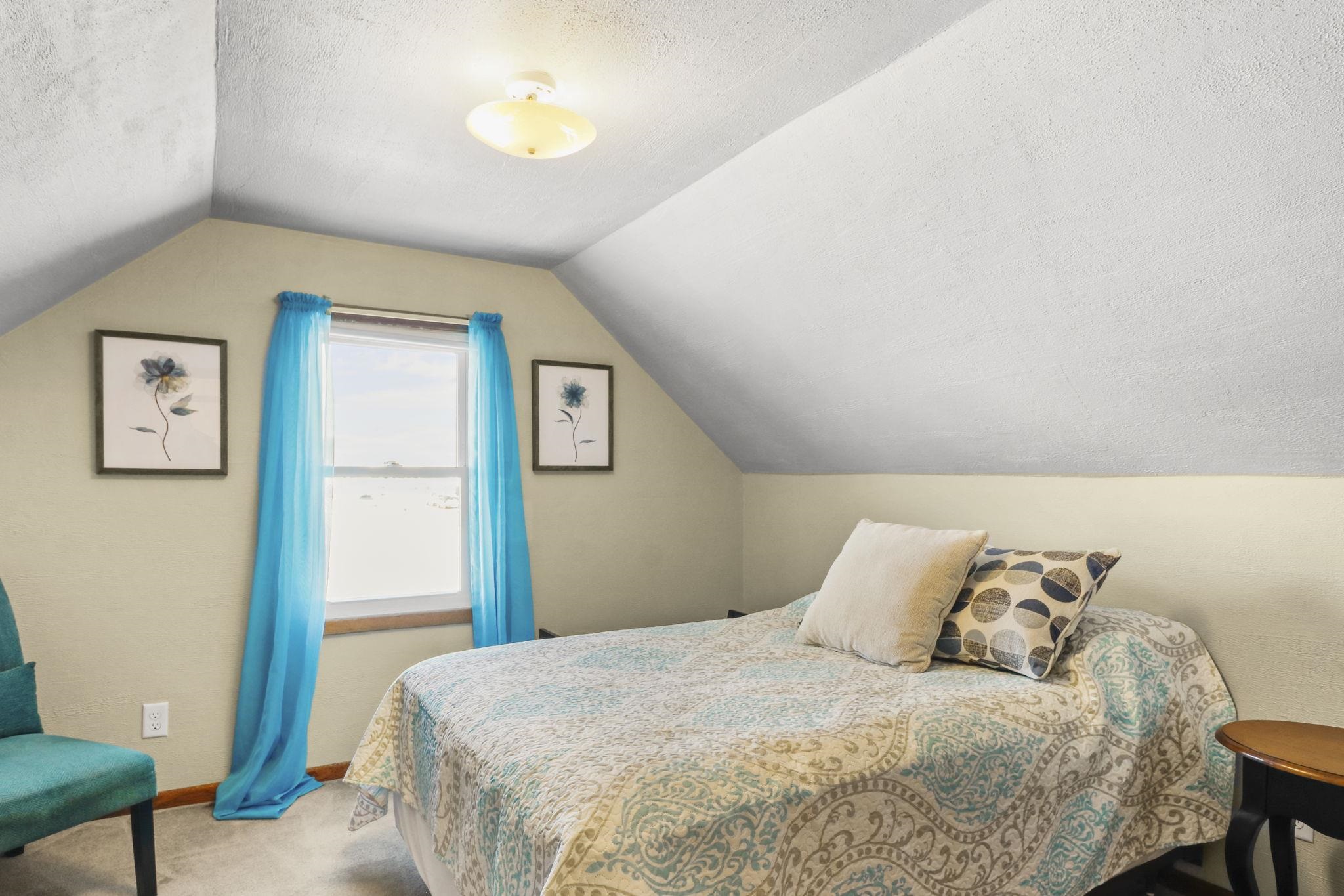 321 West Mulberry Street Baraboo, WI 53913 - Photo 19 of 27