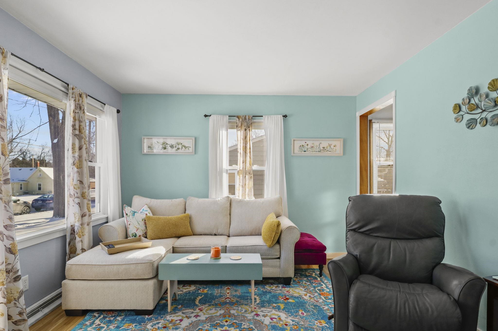 321 West Mulberry Street Baraboo, WI 53913 - Photo 3 of 27