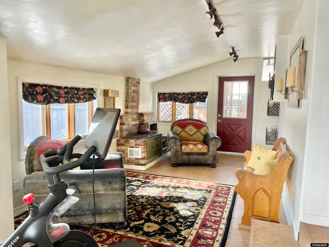 $449,500 | 822 Moose Street, Kemmerer, WY 83101