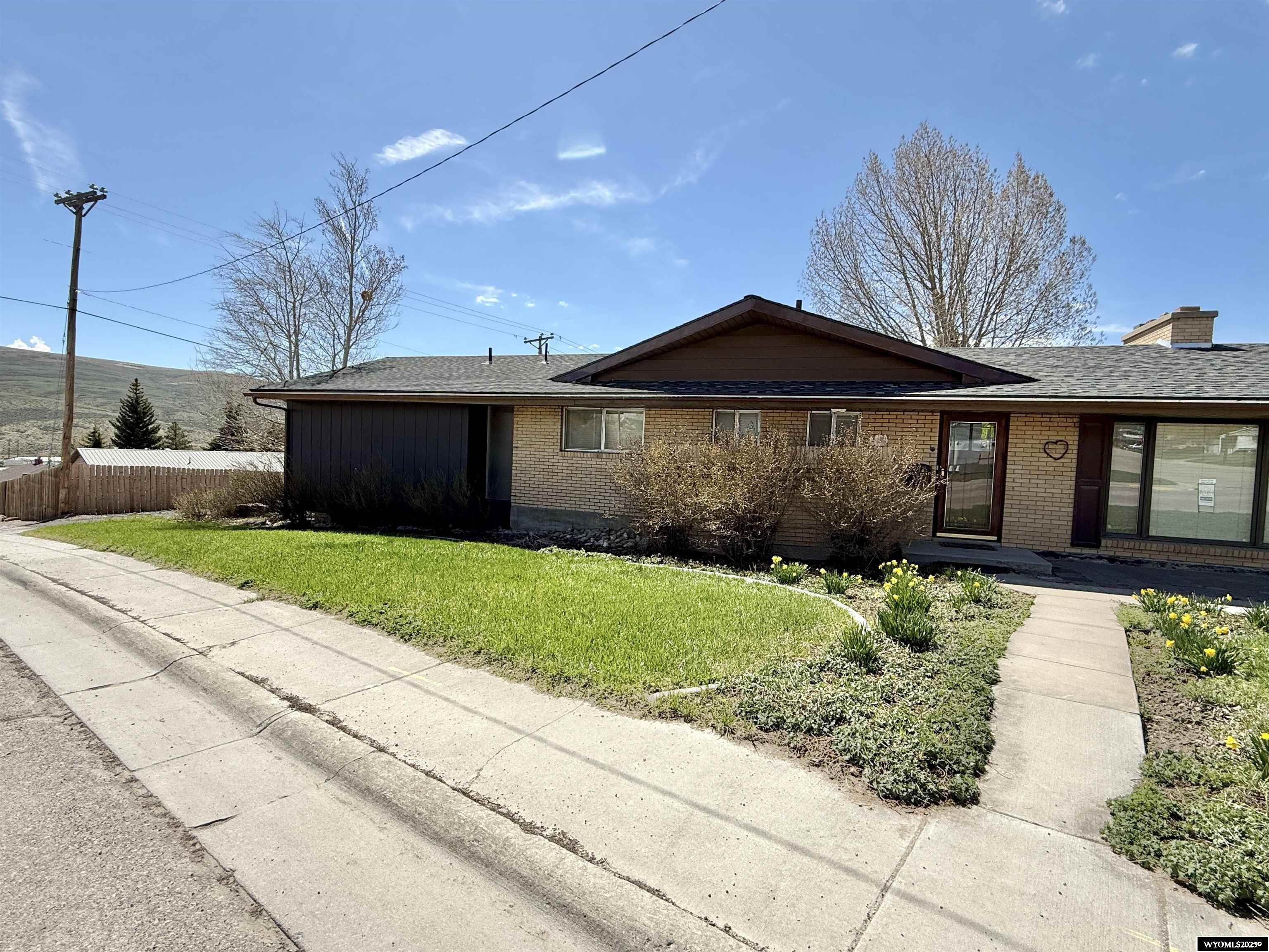 822 Moose Street Kemmerer, WY 83101 - Photo 3 of 50