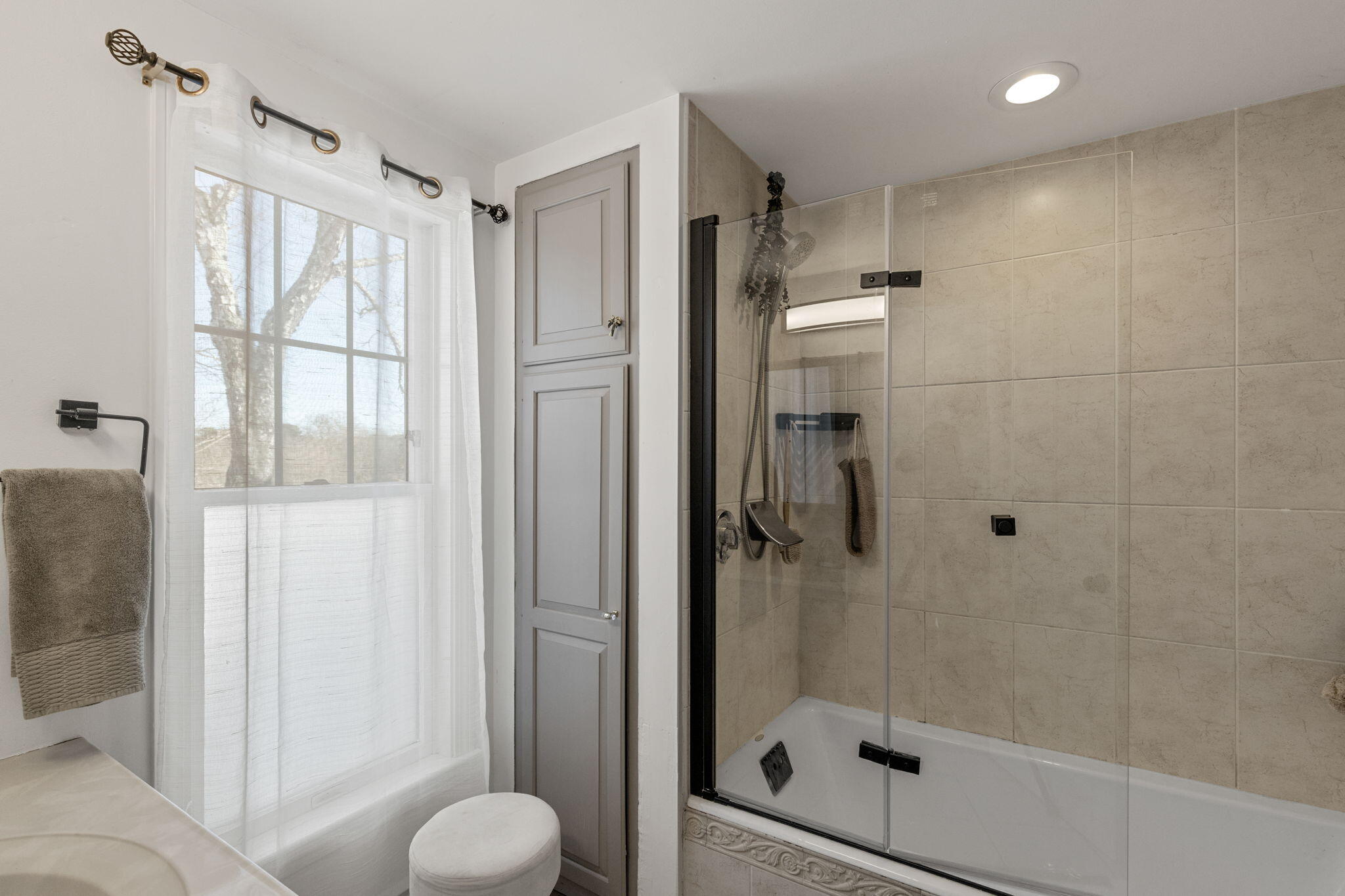 138 Chase Street Hyannis, MA 02601 - Photo 26 of 67 25-web-or-mls-138-chase-st