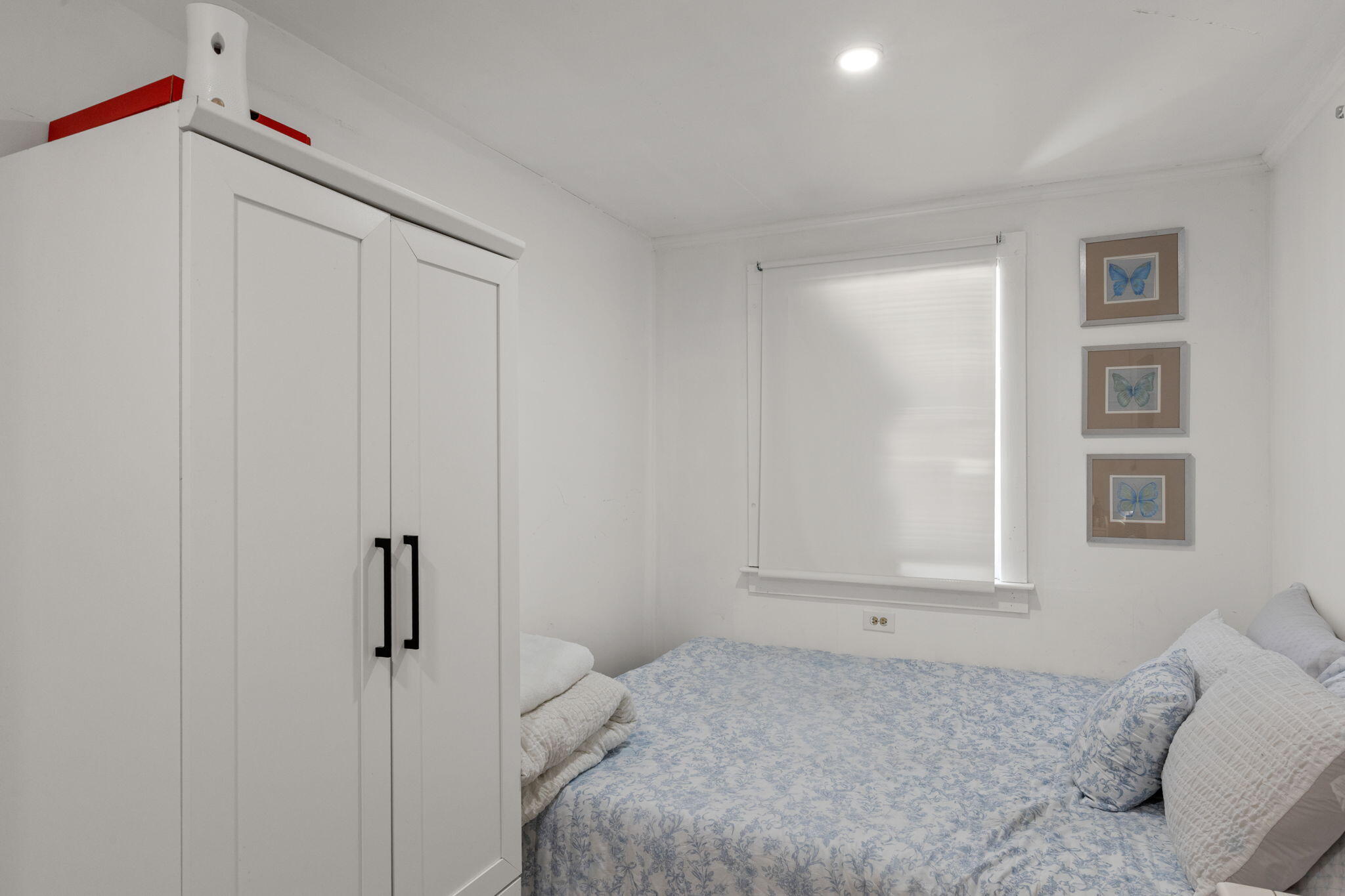 138 Chase Street Hyannis, MA 02601 - Photo 34 of 67 33-web-or-mls-138-chase-st