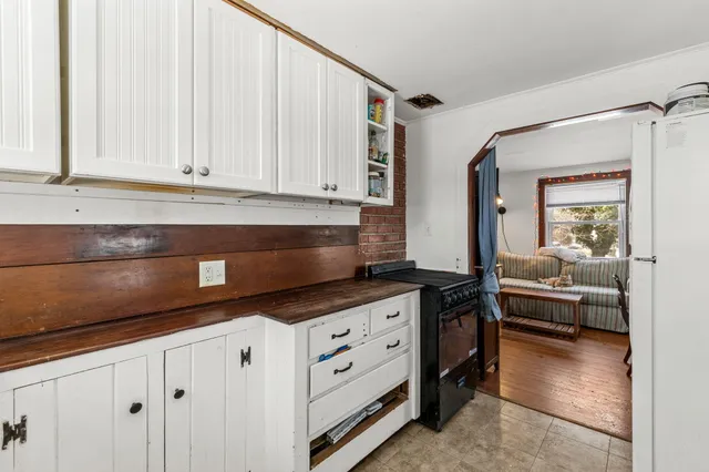 $1,187,000 | 138 Chase Street, Hyannis, MA 02601