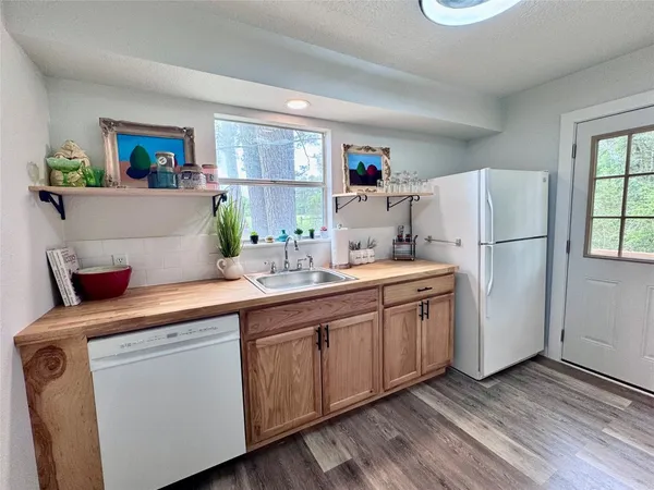 $139,900 | 83 Westlake Road, Trinity, TX 75862
