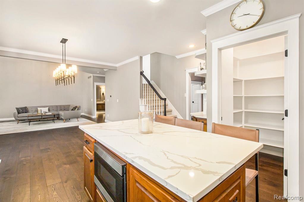 1316 Ross Lane Rochester, MI 48306 - Photo 12 of 52