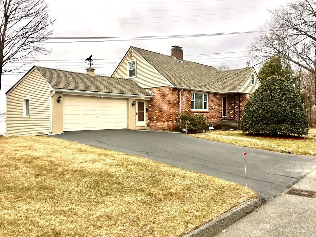 9 Wolcott Road Shrewsbury, MA 01545 - Photo 1 of 35 Gallery Image 1