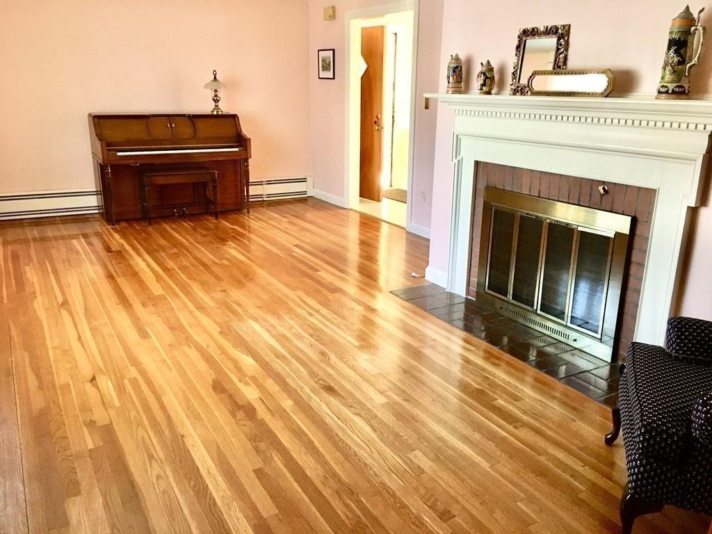 9 Wolcott Road Shrewsbury, MA 01545 - Photo 9 of 35 Gallery Image 9