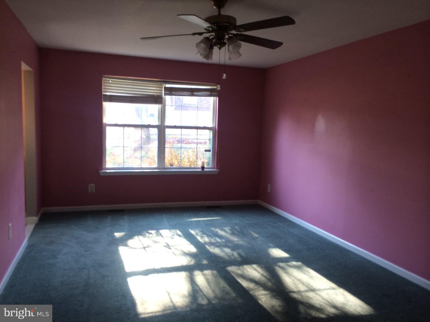 31 Sherri Way Clementon, NJ 08021 - Photo 4 of 14 Gallery Image 4