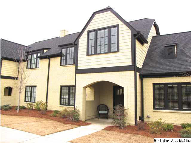 27126 Portobello Road, Unit 126 Birmingham, AL 35242 - Photo 1 of 20