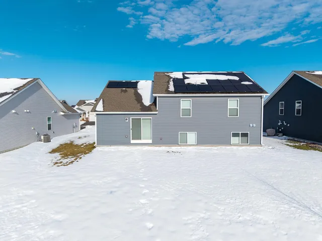 $445,000 | 4845 Empress Avenue North, Hugo, MN 55038
