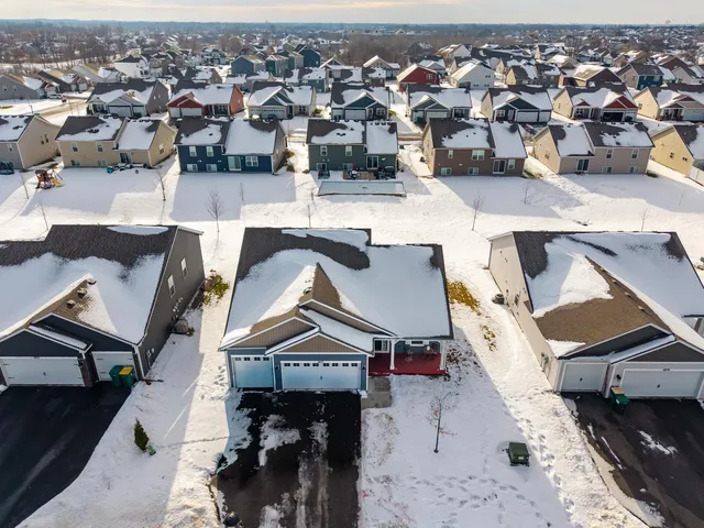 $445,000 | 4845 Empress Avenue North, Hugo, MN 55038