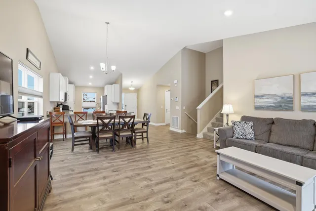 $445,000 | 4845 Empress Avenue North, Hugo, MN 55038