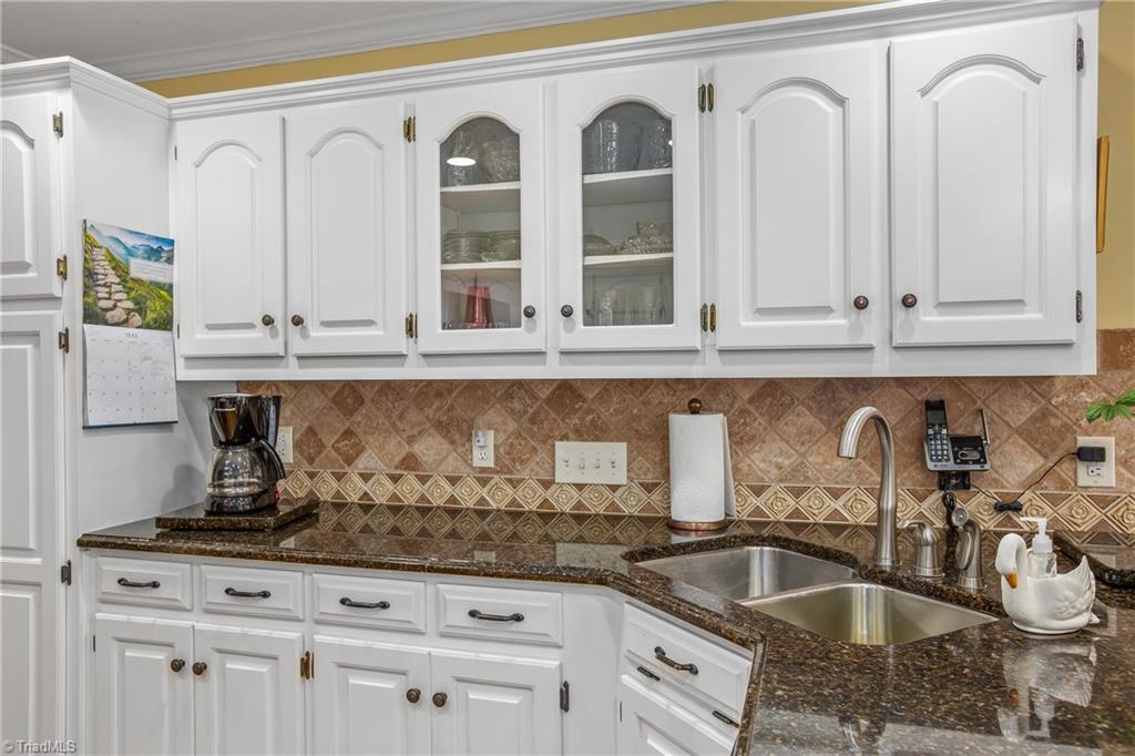 161 Bramble Way Summerfield, NC 27358 - Photo 20 of 50