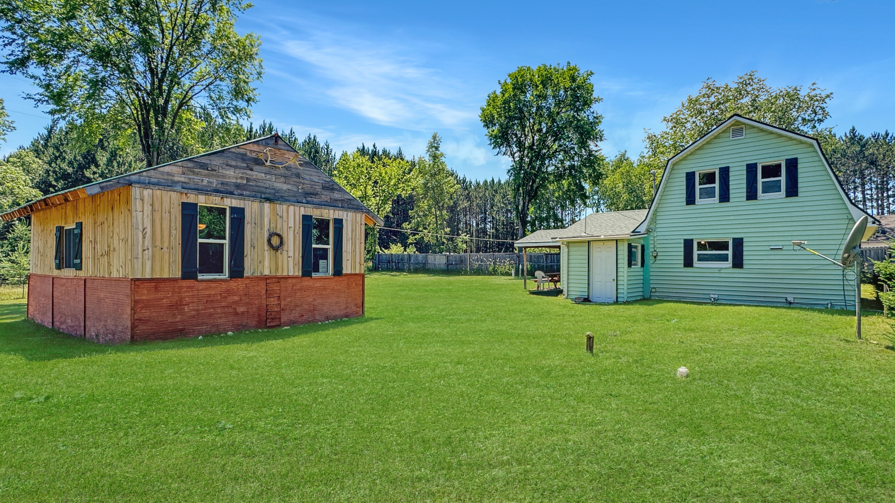 5661 West 48 Road Cadillac, MI 49601 - Photo 2 of 30 Greg Bosscher (23)