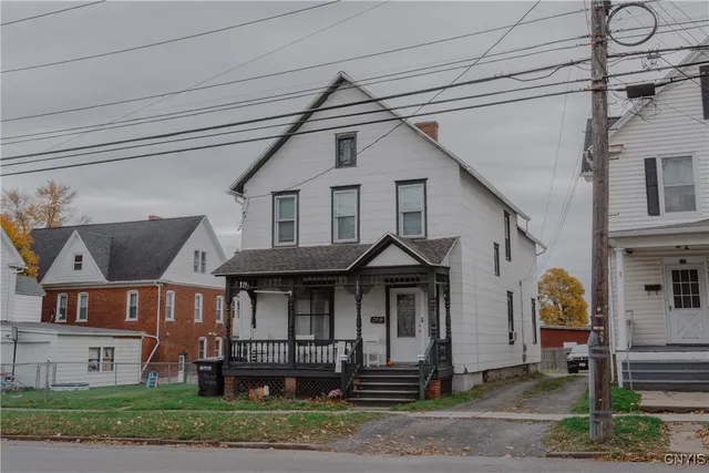 $200,000 | 135 North Street, Geneva City, NY 14456