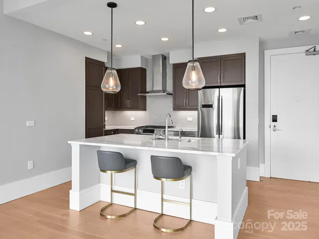 $985,000 | 7 Patton Avenue, Unit 1104, Asheville, NC 28801