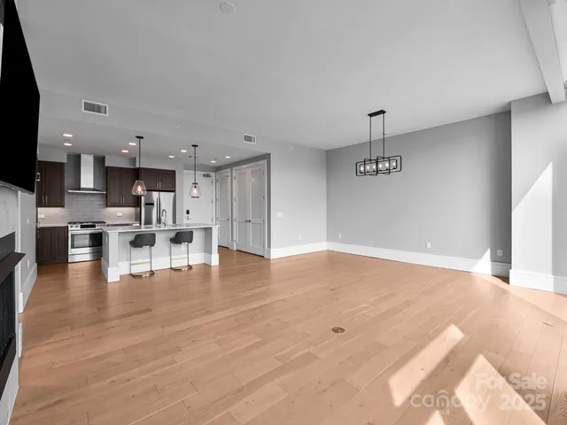 $985,000 | 7 Patton Avenue, Unit 1104, Asheville, NC 28801