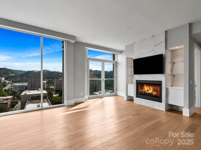 $985,000 | 7 Patton Avenue, Unit 1104, Asheville, NC 28801