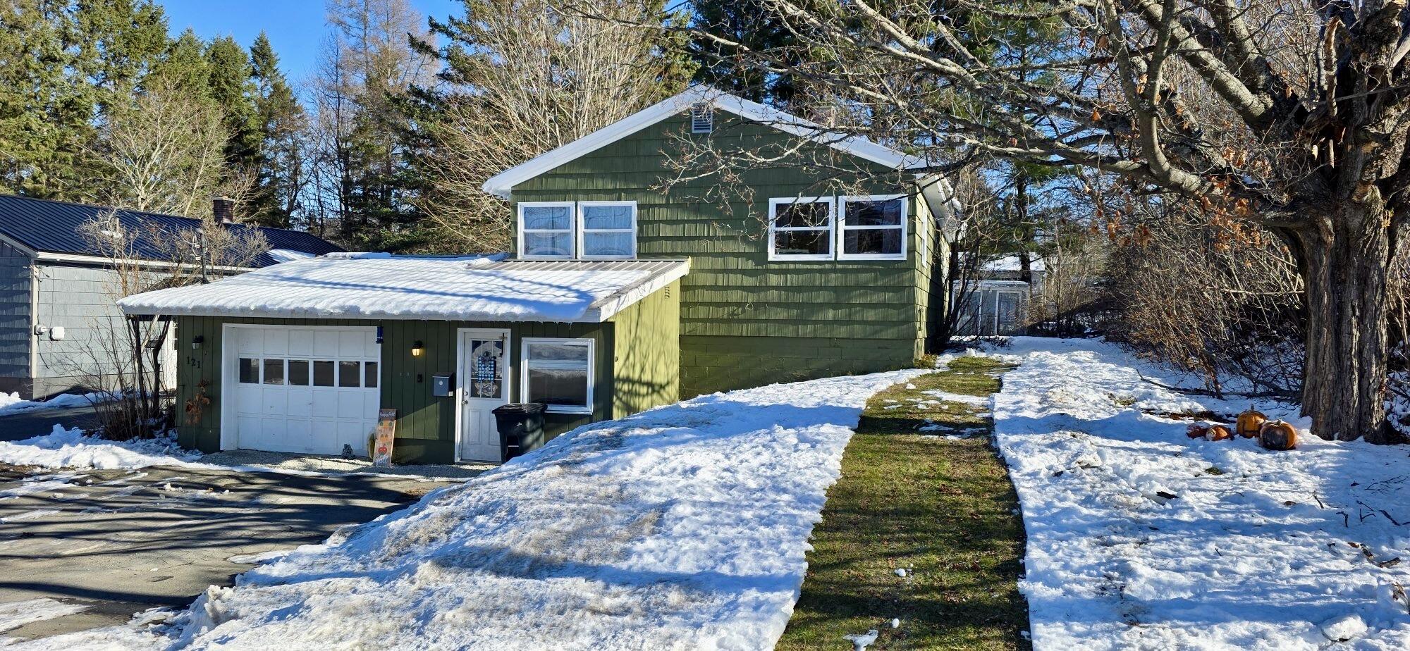 121 Dudley Street Presque Isle, ME 04769 - Photo 2 of 33 IMG_8013