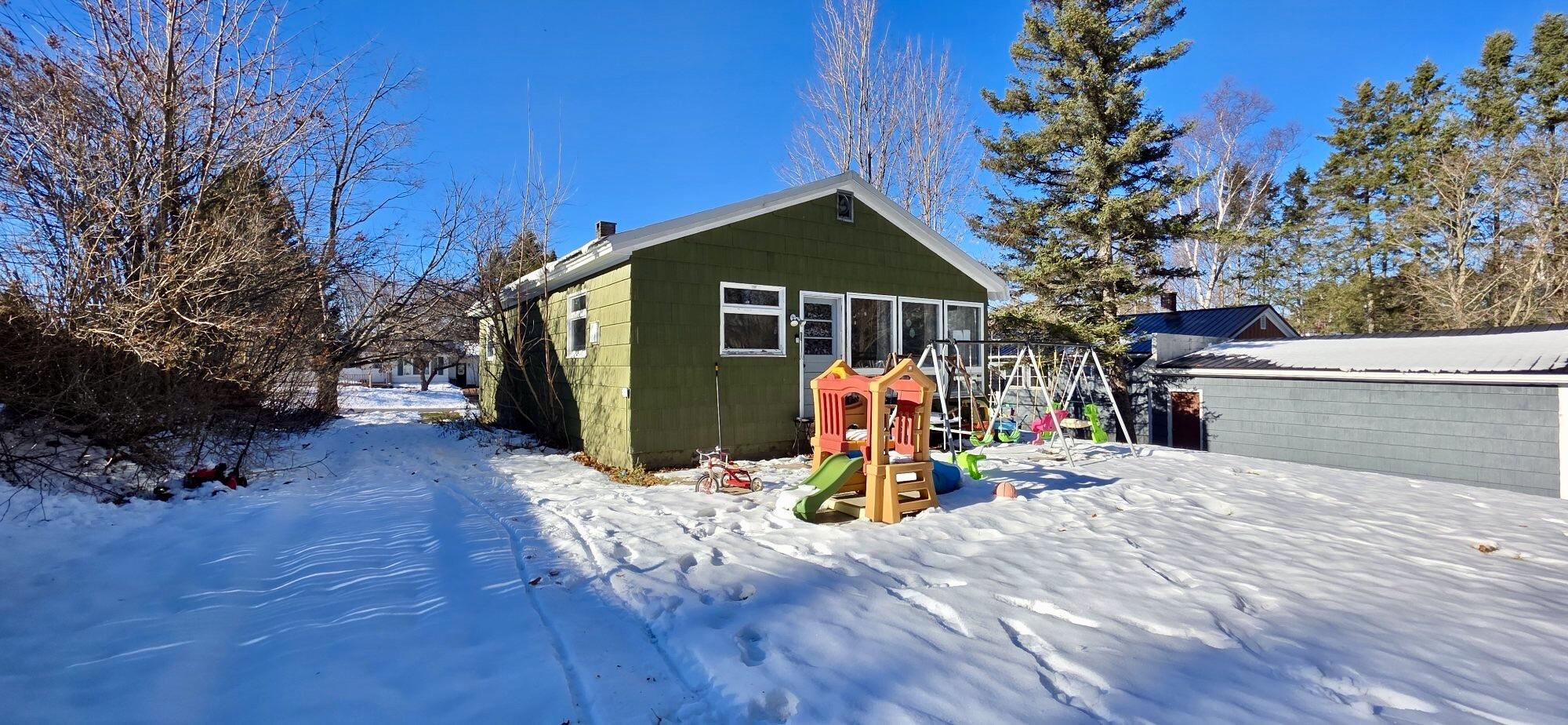 121 Dudley Street Presque Isle, ME 04769 - Photo 5 of 33 IMG_8028 2