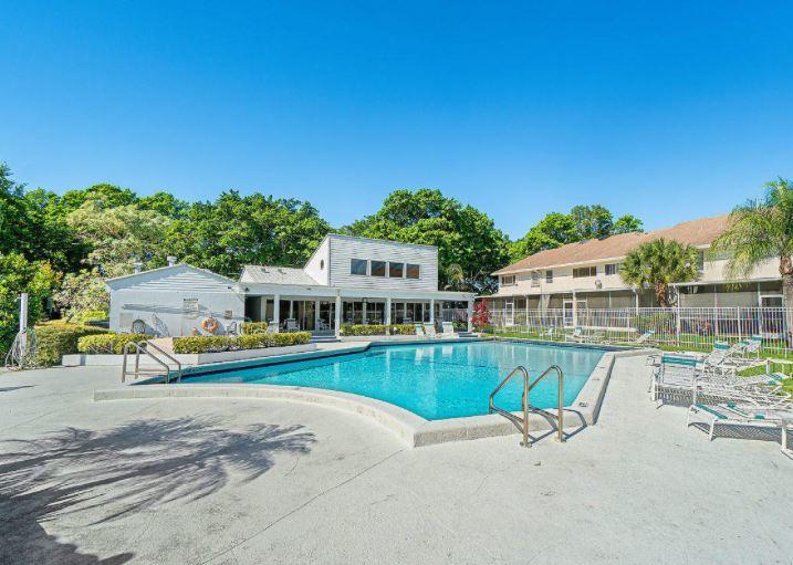 6053 Old Court Road, Unit 305 Boca Raton, FL 33433 - Photo 4 of 44 boca park pool clubhouse