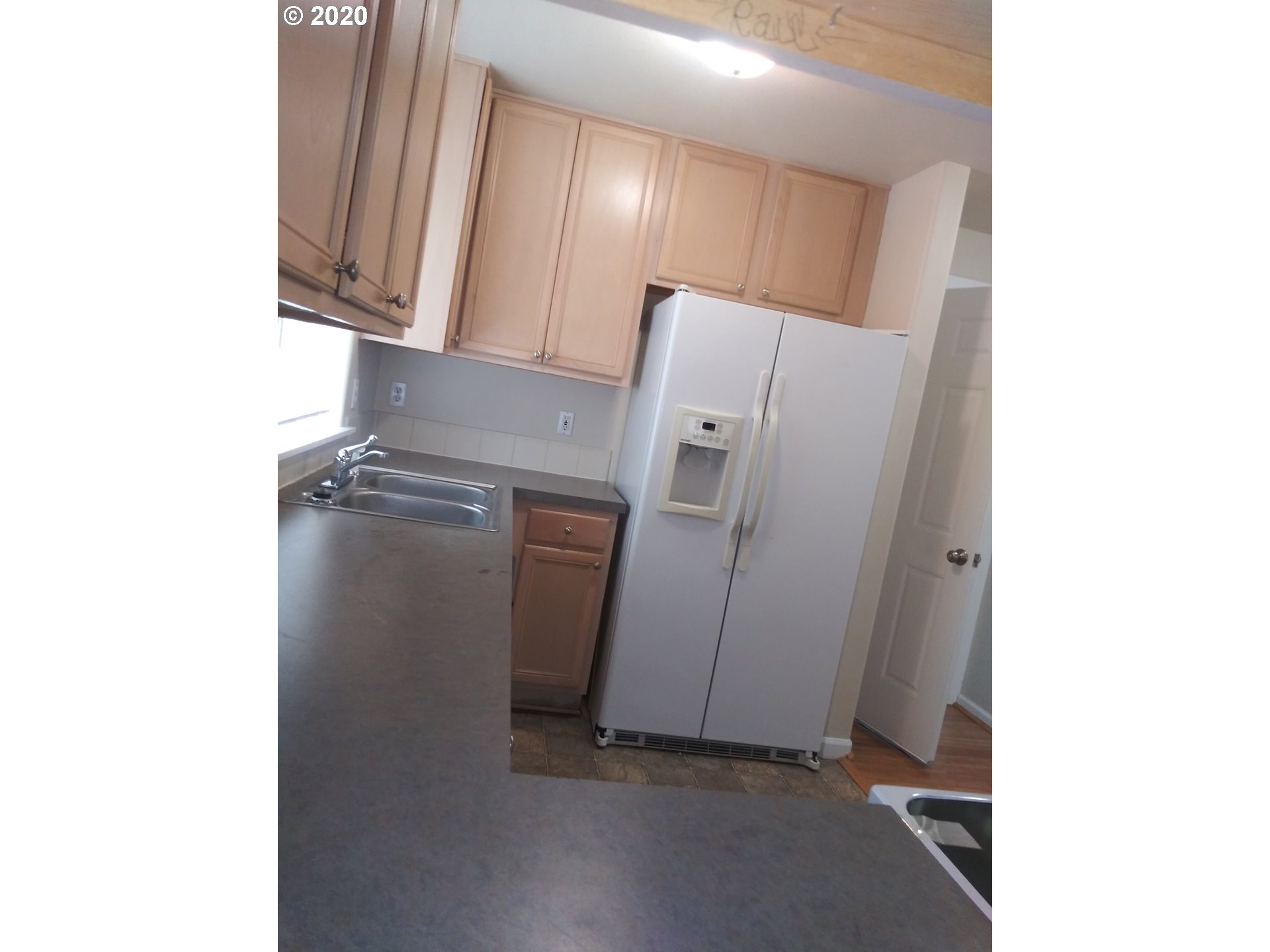 3119 Southeast Powell Valley Road Gresham, OR 97080 - Photo 12 of 30 Gallery Image 12