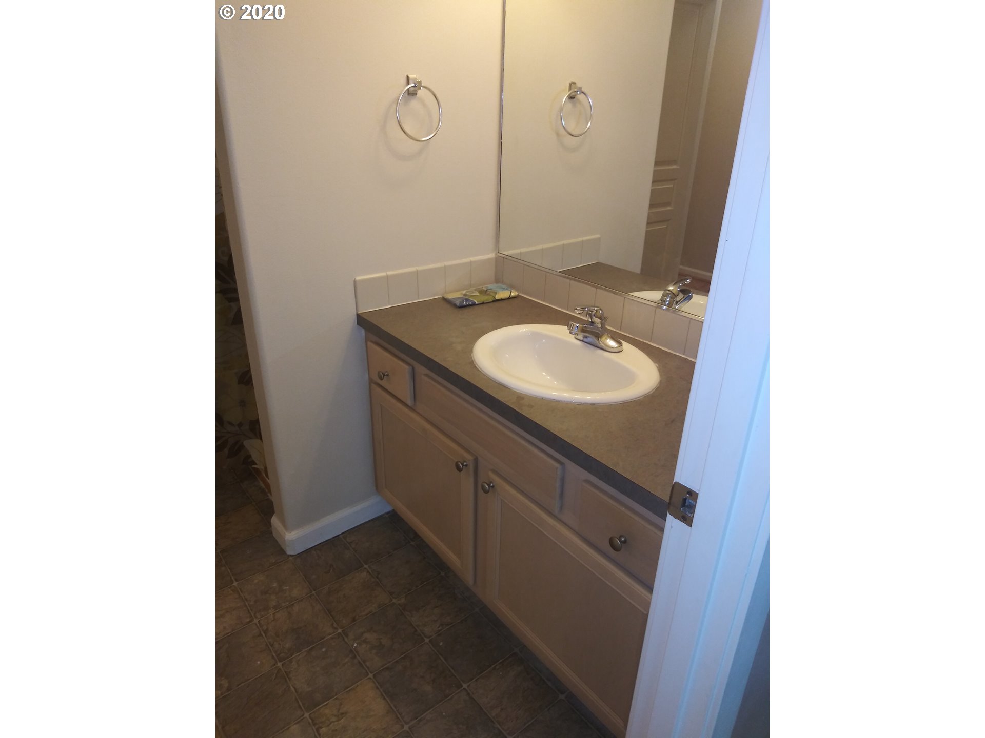 3119 Southeast Powell Valley Road Gresham, OR 97080 - Photo 24 of 30 Gallery Image 24