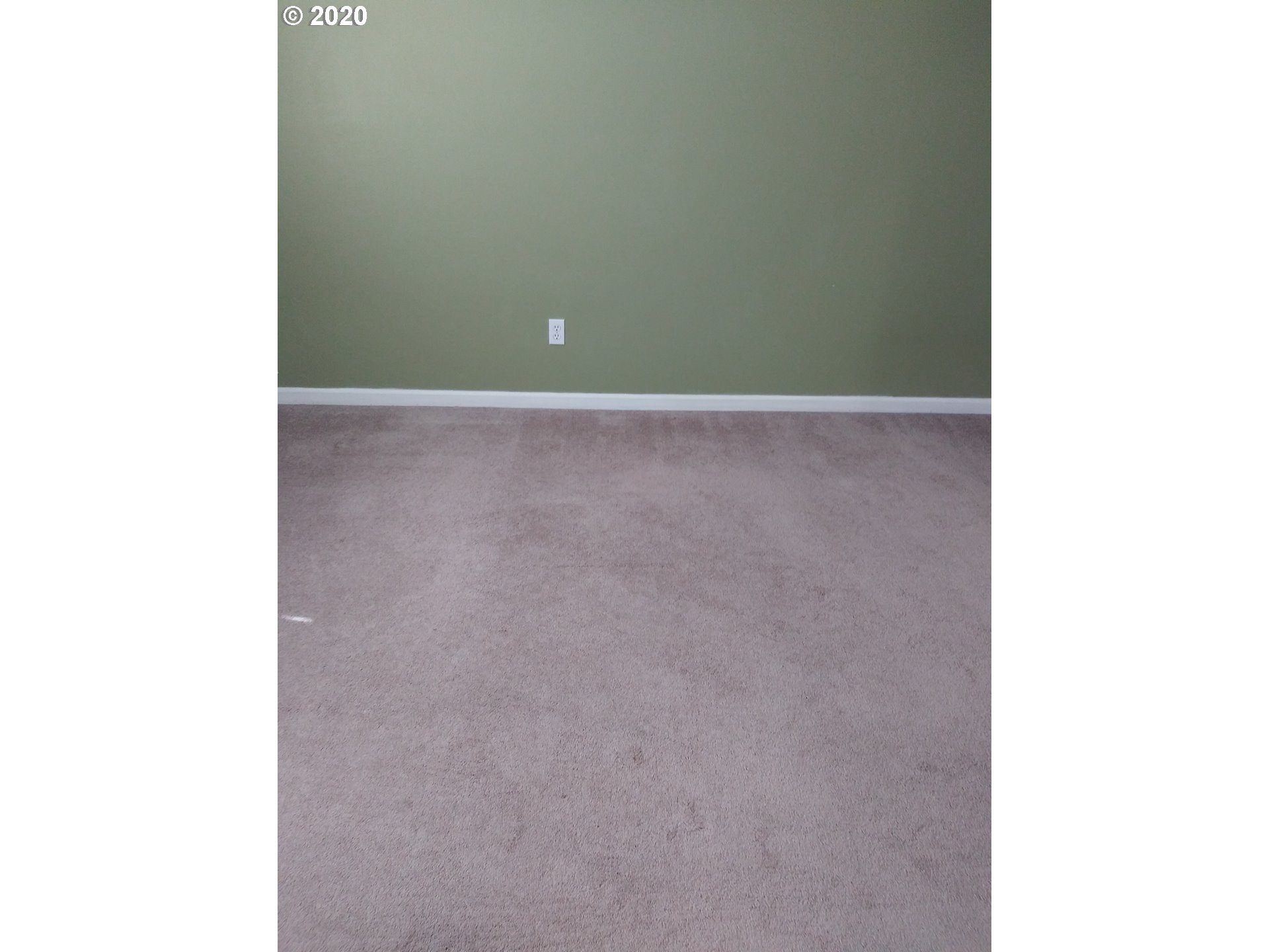 3119 Southeast Powell Valley Road Gresham, OR 97080 - Photo 25 of 30 Gallery Image 25