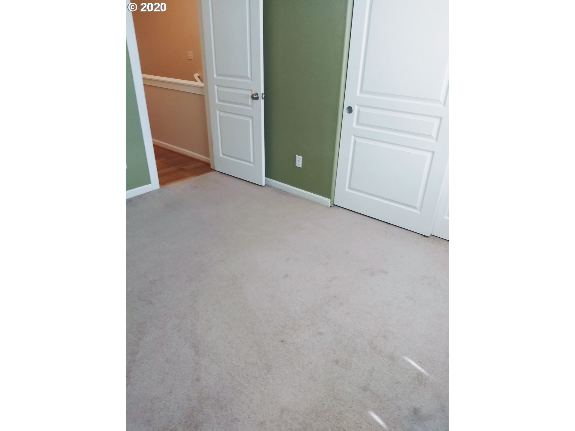 3119 Southeast Powell Valley Road Gresham, OR 97080 - Photo 7 of 30 Gallery Image 7