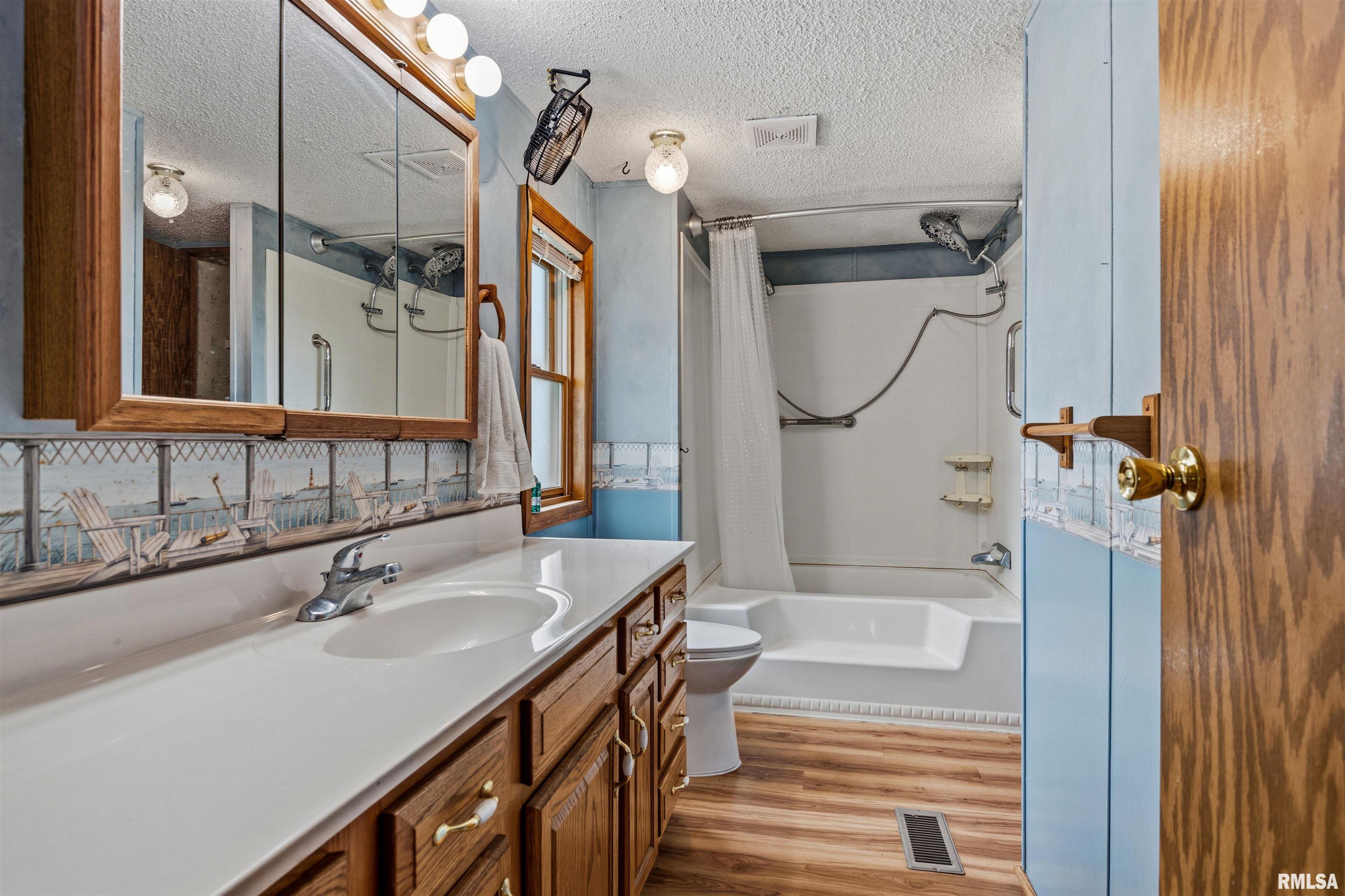 28457 Tutman Road Greenview, IL 62642 - Photo 21 of 46 Gallery Image 21