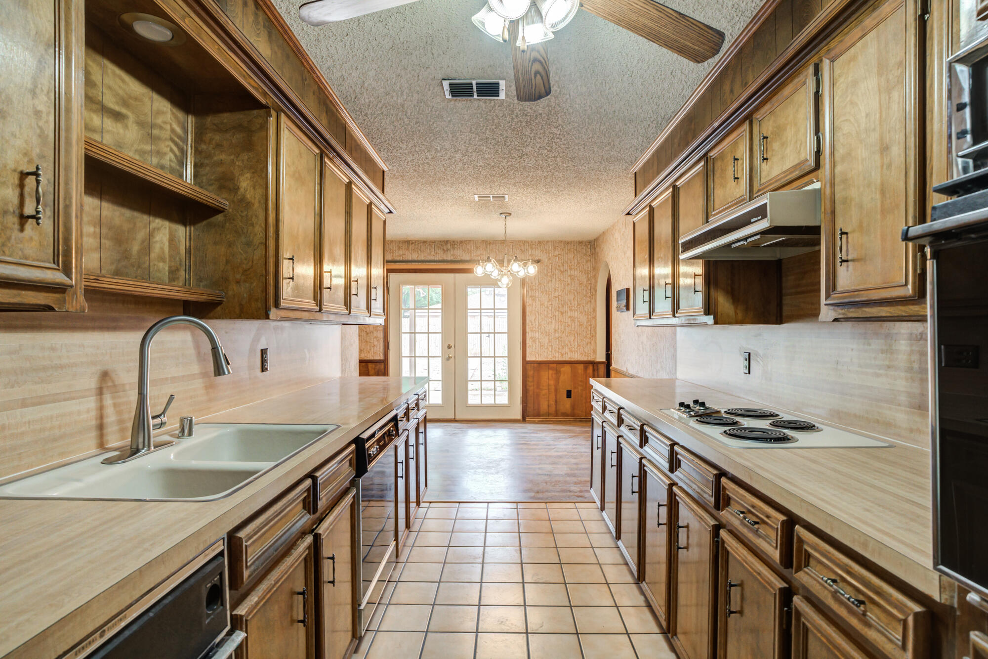 3503 91st Street Lubbock, TX 79423 - Photo 13 of 35 DSC00250_1_2_3_4