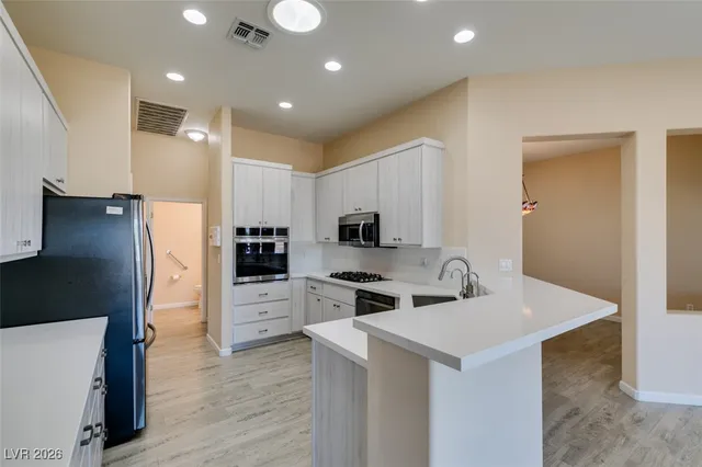 $649,000 | 2022 High Mesa Drive, Henderson, NV 89012