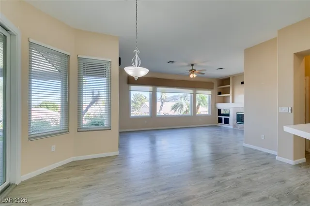 $649,000 | 2022 High Mesa Drive, Henderson, NV 89012