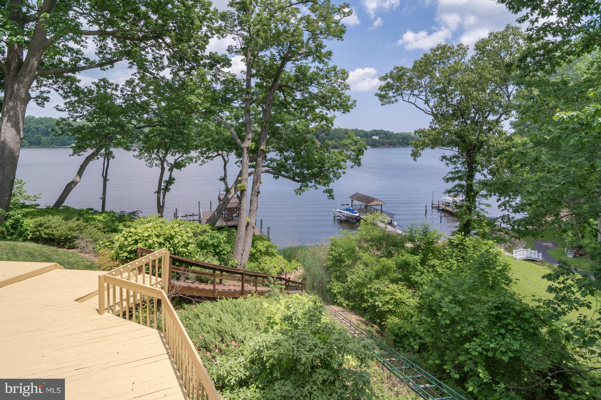 515 Poplar Drive Riva, MD 21140 - Photo 3 of 25 View
